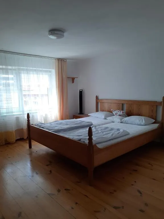 Noclegi Studio Masażu，位于弗沃达瓦的酒店