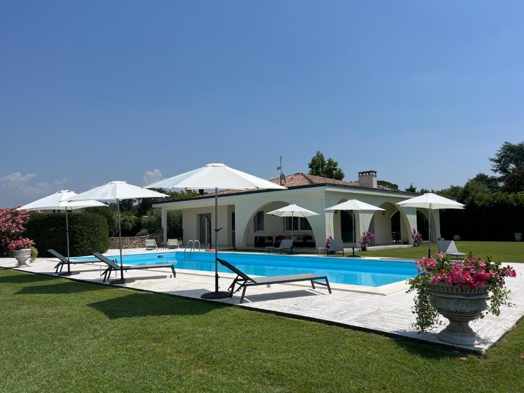 NEW Villa Tosca - 2