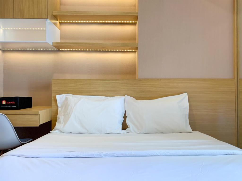 Luxurious Studio at Tokyo Riverside PIK 2 Apartment By Travelio, Rawalembang