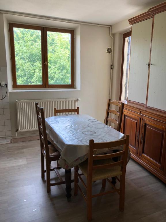 100metres du château au 116 Rue de la République vizille - 3