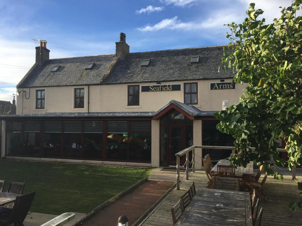 Seafield Arms Hotel photo