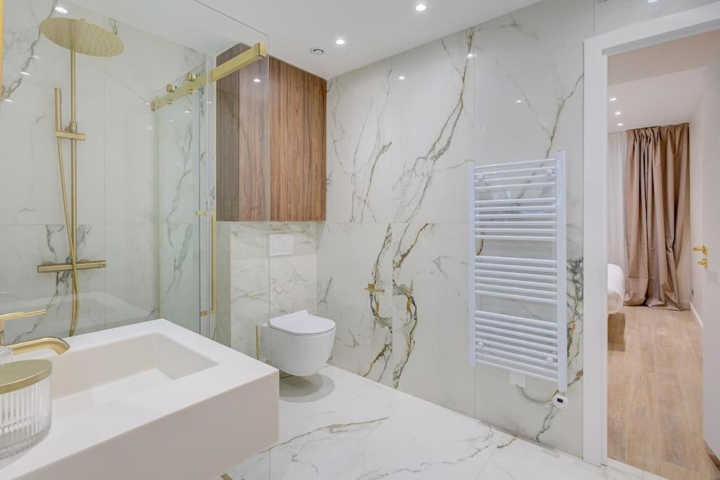 Peaceful Getaway near Marais - with AC - 4