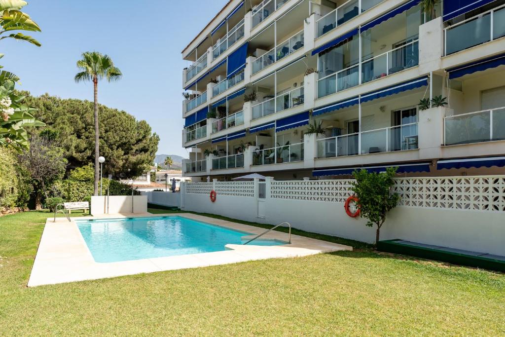MalagaSuite Marbella Pool Paradise - 4