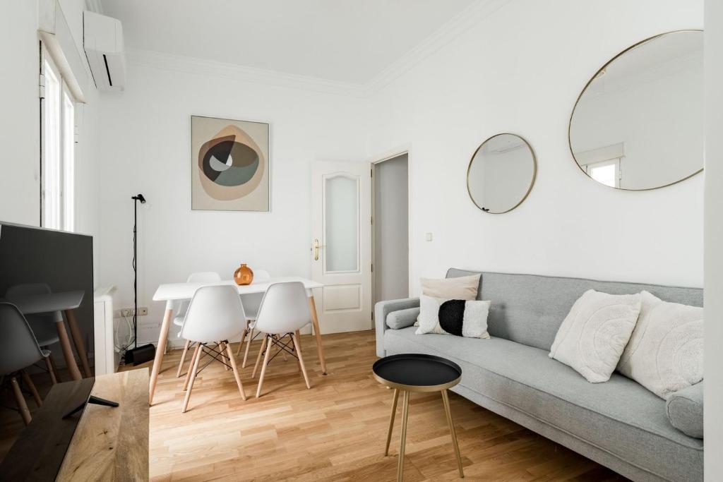 GuestReady - Spanish Pulse near Plaza Mayor - 2