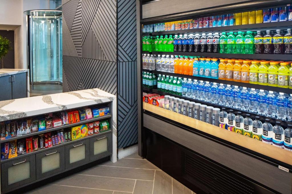 フロント・ロビー