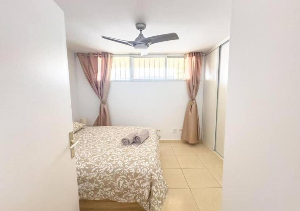 Sunny Ocean View Terrace 3BR Retreat by the Ocean Costa Adeje - 5