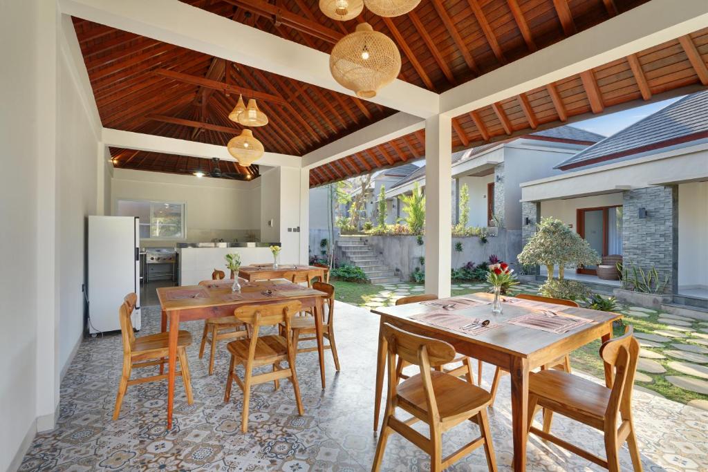 Arshaka Villas