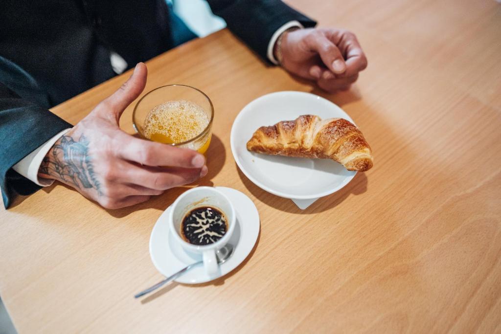 อาหารและเครื่องดื่ม