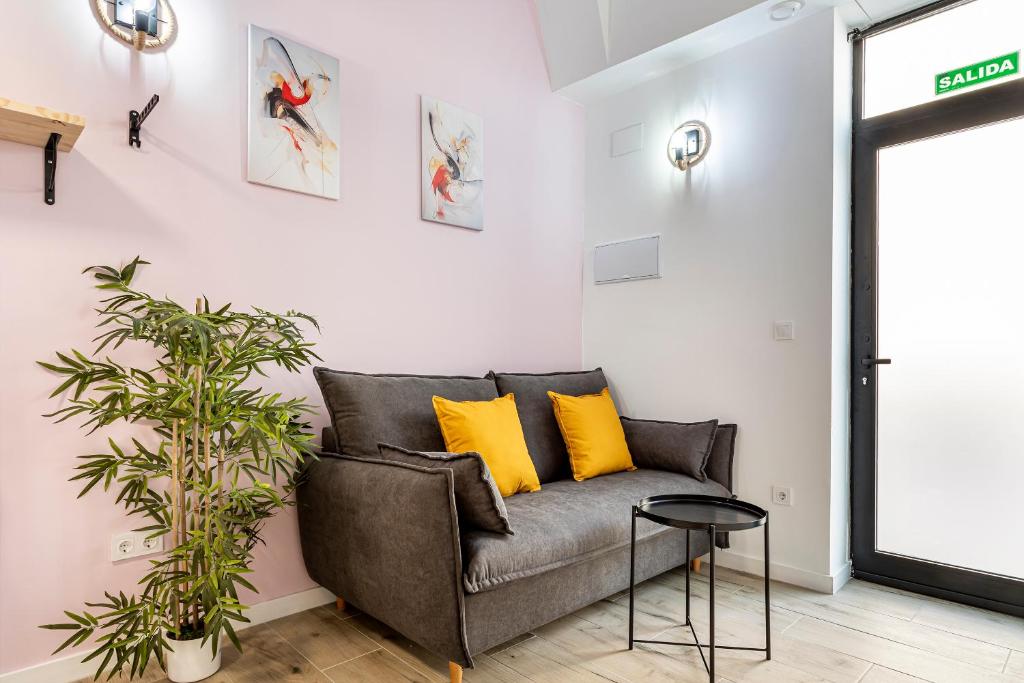 Marie Curie Flats, Lovely Loft - 2