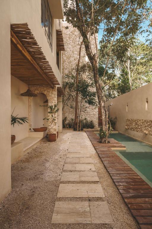 Bohemian Condo with Private Pool, Tulum