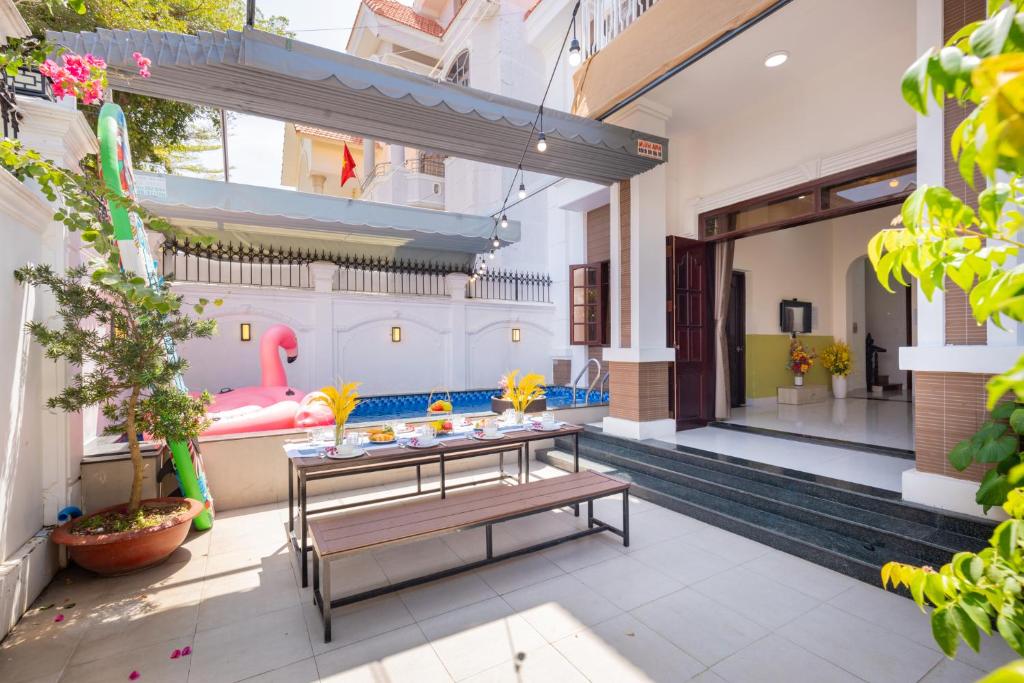 Hoang My Villa &#8211; 8 phòng ngủ tại Bãi Sau &#8211; Free Bida Karoke