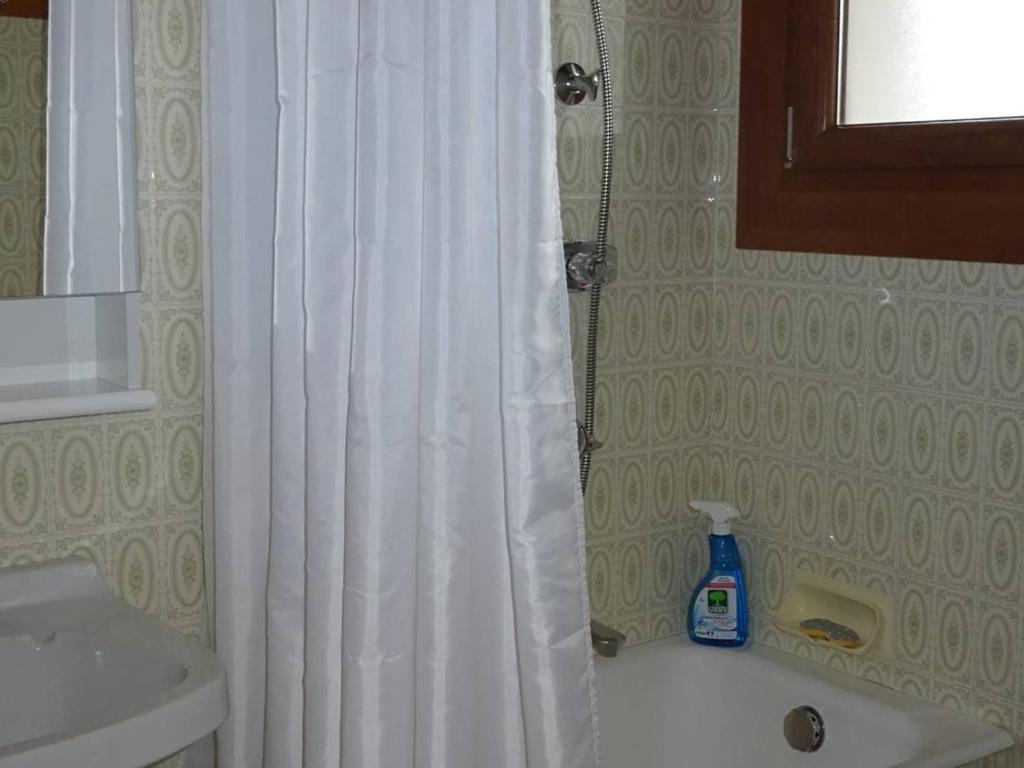 Studio central Les Gets - 2 pers - WiFi - Draps/Serv inclus - Proche commerces & remontées - FR-1-802-42 - 5