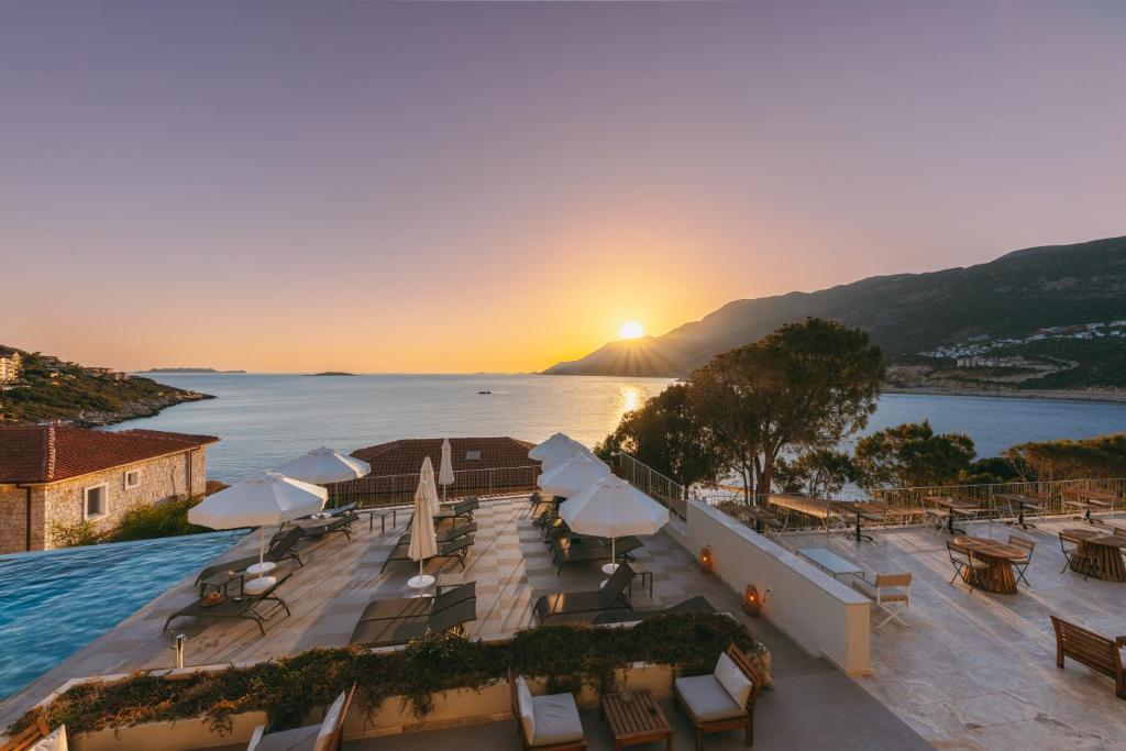 マーヴィリム ホテル カス (Mavilim Hotel Kas) バルコニー/テラス