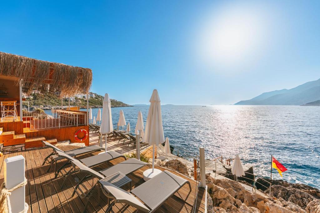 マーヴィリム ホテル カス (Mavilim Hotel Kas) ビーチ