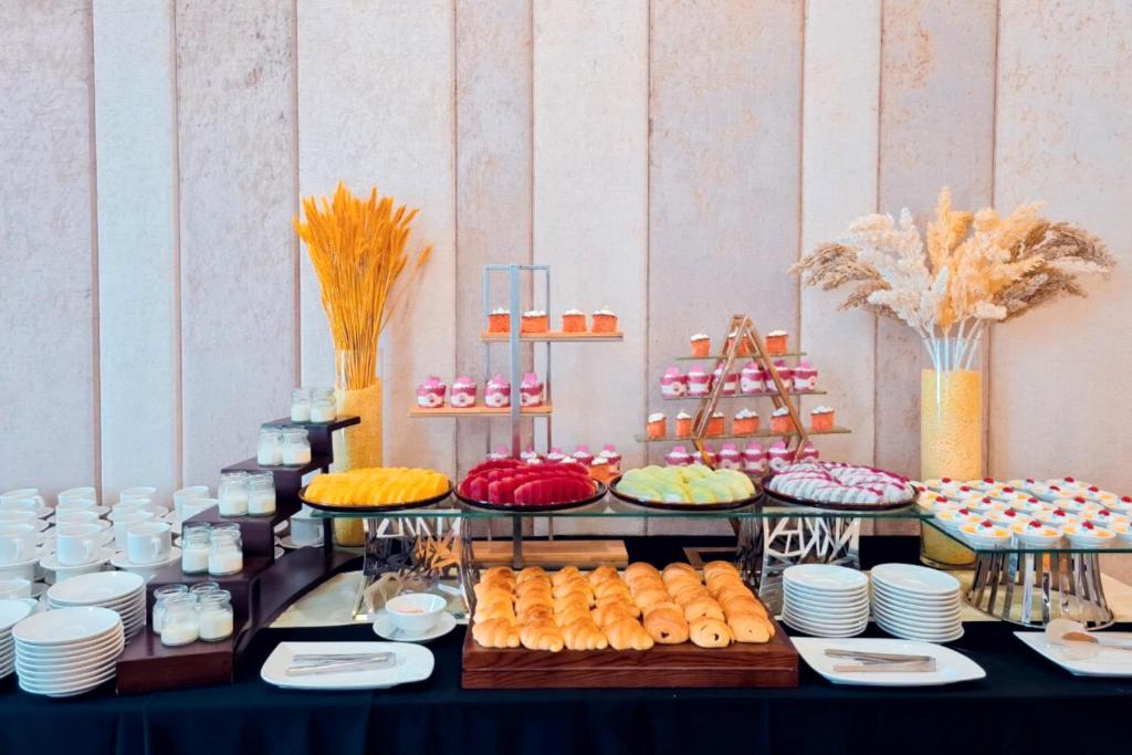 طعام و مشروبات