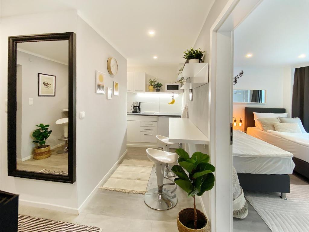 Stayando Modernes City Apartment - 2