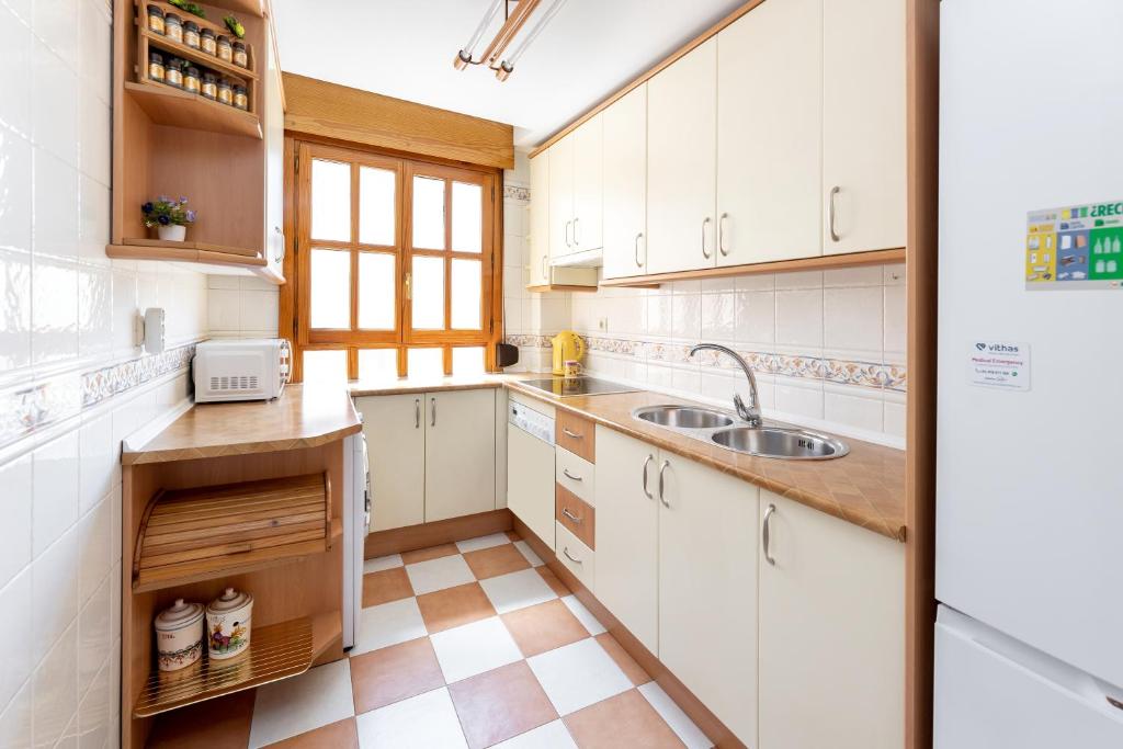 APARTAMENTO ADULTOS CENTRO N V 1 free parking - 5