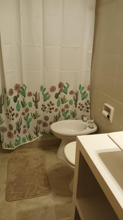 Casa entre Neuquen y Plottier - 3
