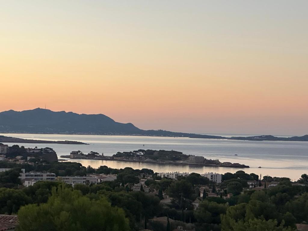 Ô’ Vue Mer Panoramique Zen, Bandol