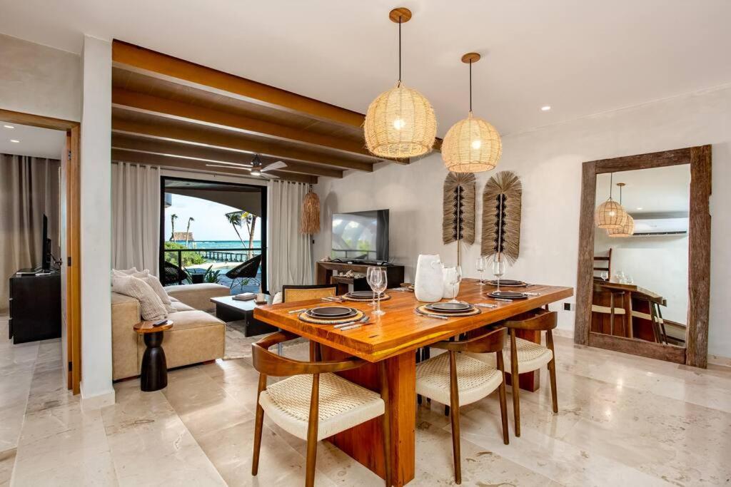 Luxury Beachfront Getaway Tankah Bay - 4