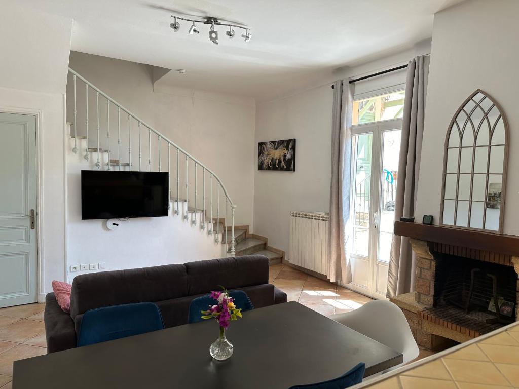 Maison de ville à Nice Ouest dans propriété arborée - 4