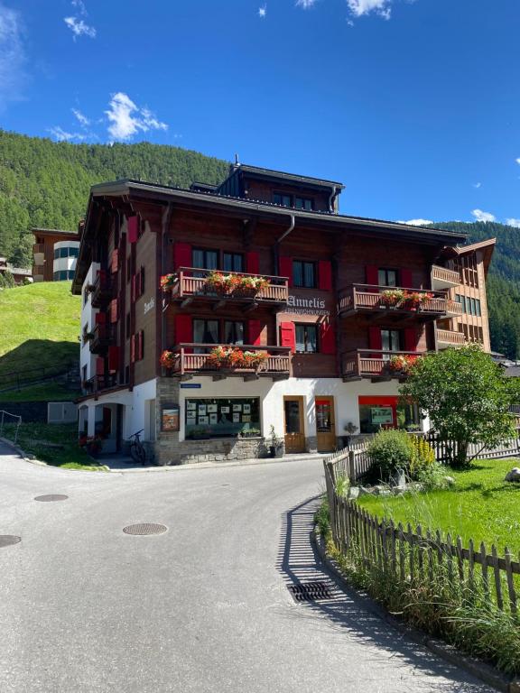 Chalet Annelis Apartments - 3
