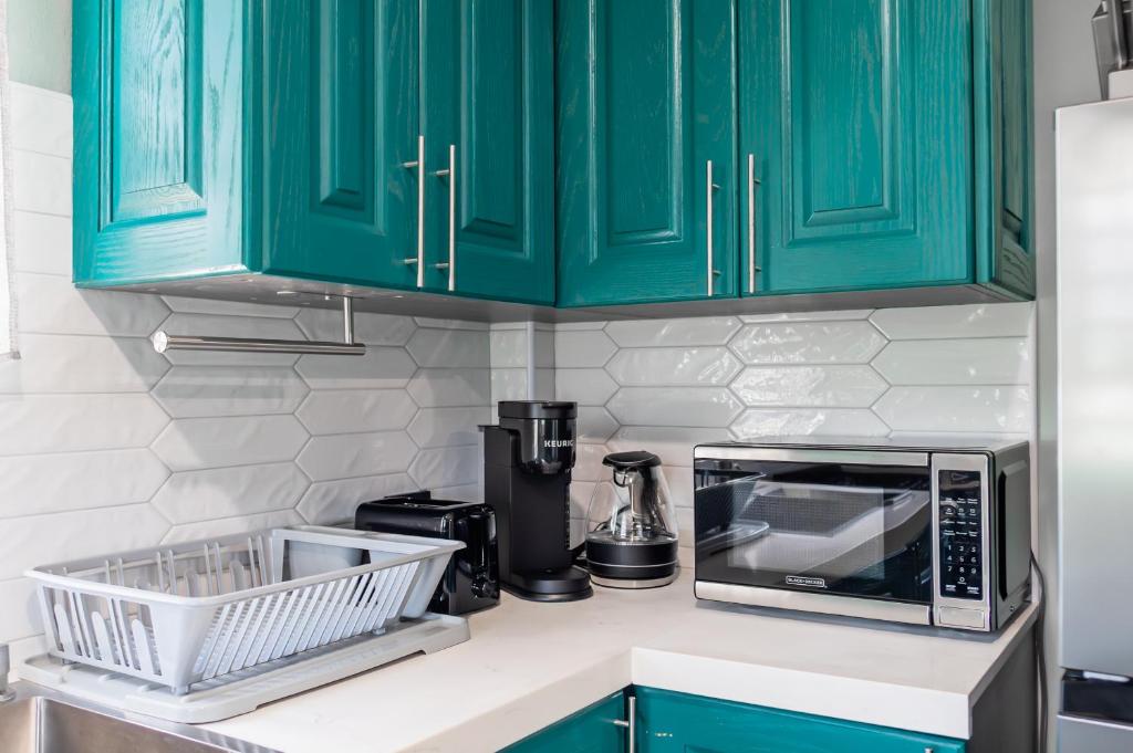 LeLuxe Cedar Valley Suite A, Woods