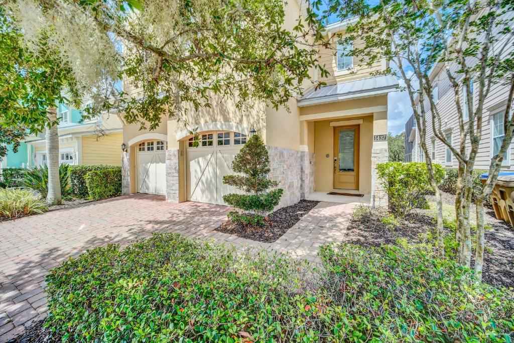 The Carpe Diem, Orlando