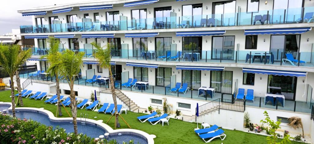 AZAHAR BEACH Blue Apartments & Spa - 2