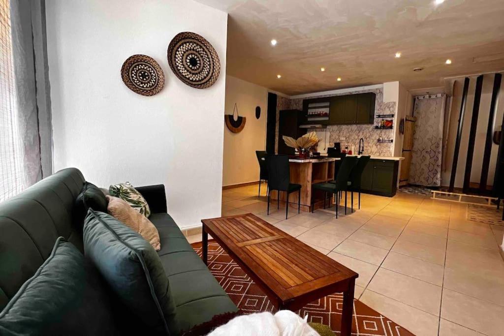 T3 6 couchages grands buffets et plages, Narbonne