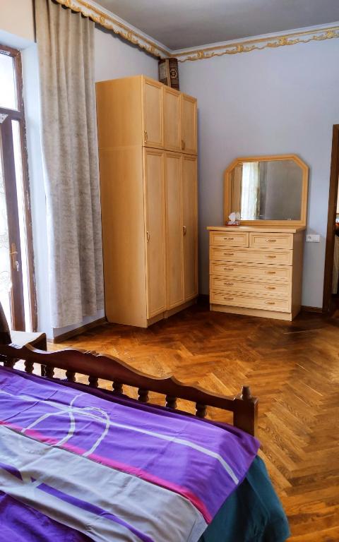 Apartment in Yerevan 2 rooms, Jerevan
