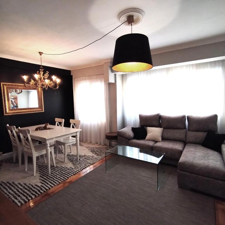 Quédate en casa Titi, Santander