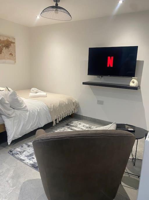 The Courtyard - By Casa Living, Canley