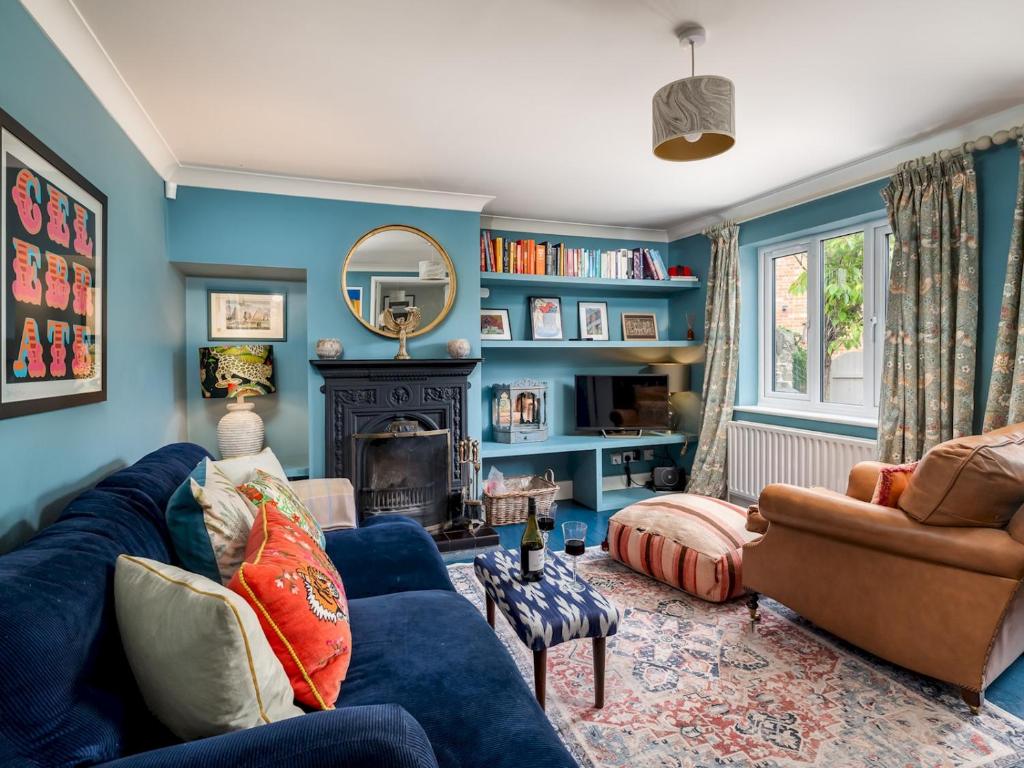 Stylish Cottage Peaceful Rural Retreat Pass The Keys, Somerton