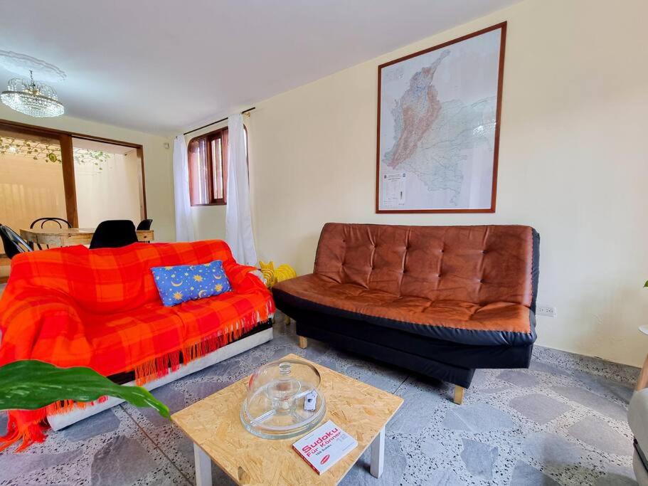 acogedora casa a 10 min del aeropuerto - 5