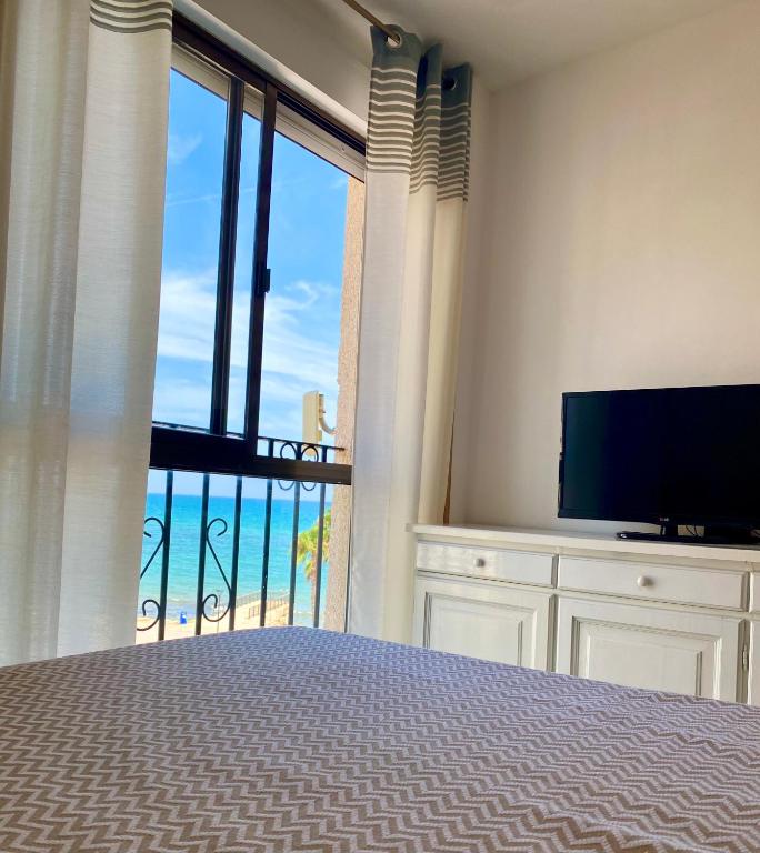 1 Línea, 2 bedrooms Duplex, Sea View, 50 m from beach, Oropesa del Mar