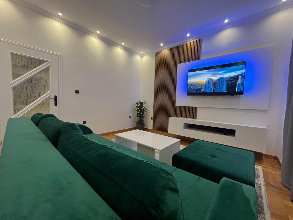 Sarajevo Luxury Apartment - 50 m from Old Sarajevo Clock Tower - 1