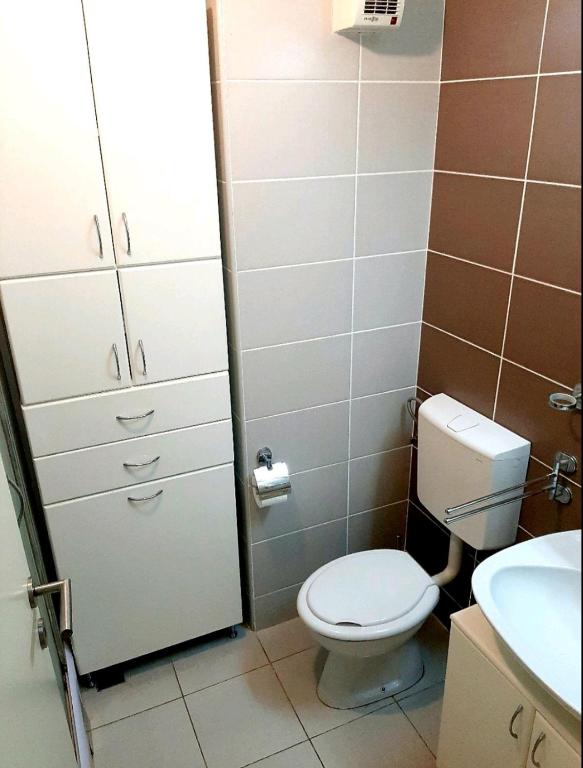 Purple apartment - 3