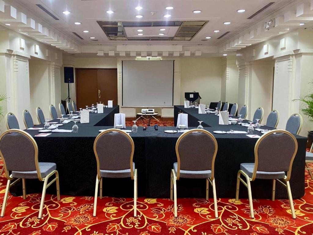 Конференц-зал/Банкетный зал