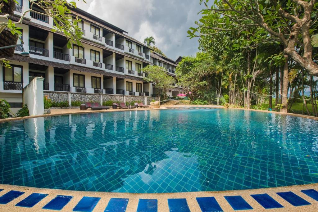 กัซซัน ขุนตาน กอล์ฟ แอนด์ รีสอร์ท (Gassan Khuntan Golf & Resort)