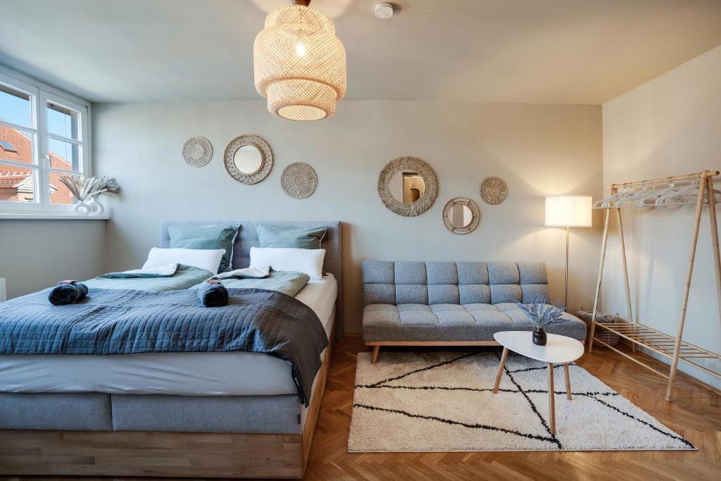 Boho Design Altstadt Studio - AC & Free Parking by HERO HOMES Graz - 1