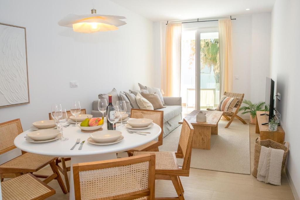 Grand Oasis by the Sea in Barbate - 1