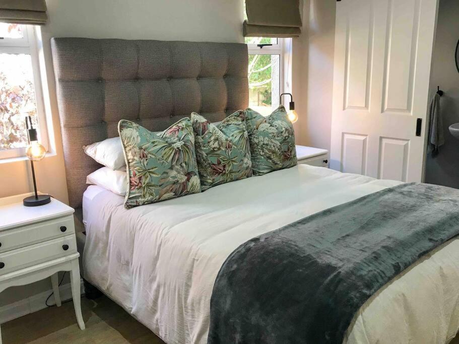 Modern Studio Apartment in Bonnie Doon, East London