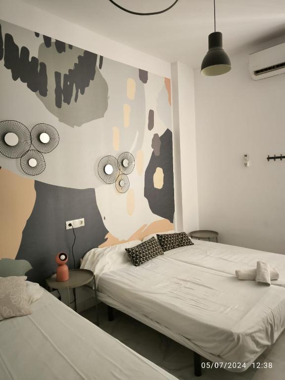 Feel Hostels Soho Malaga - 5