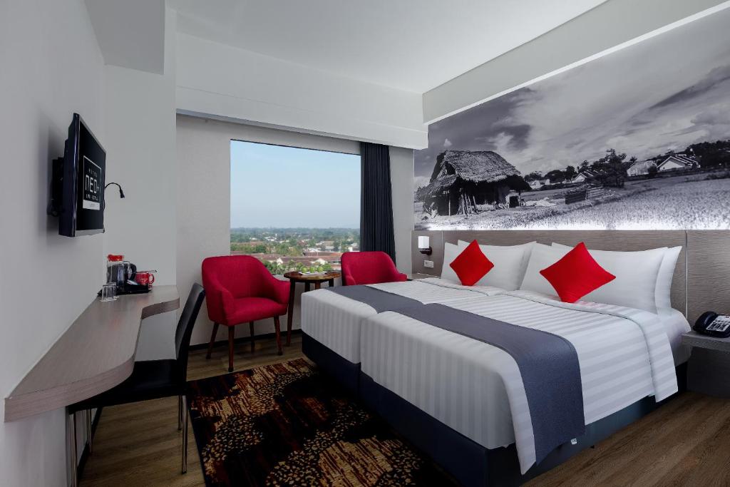 NEO Plus Waru Sidoarjo by ASTON