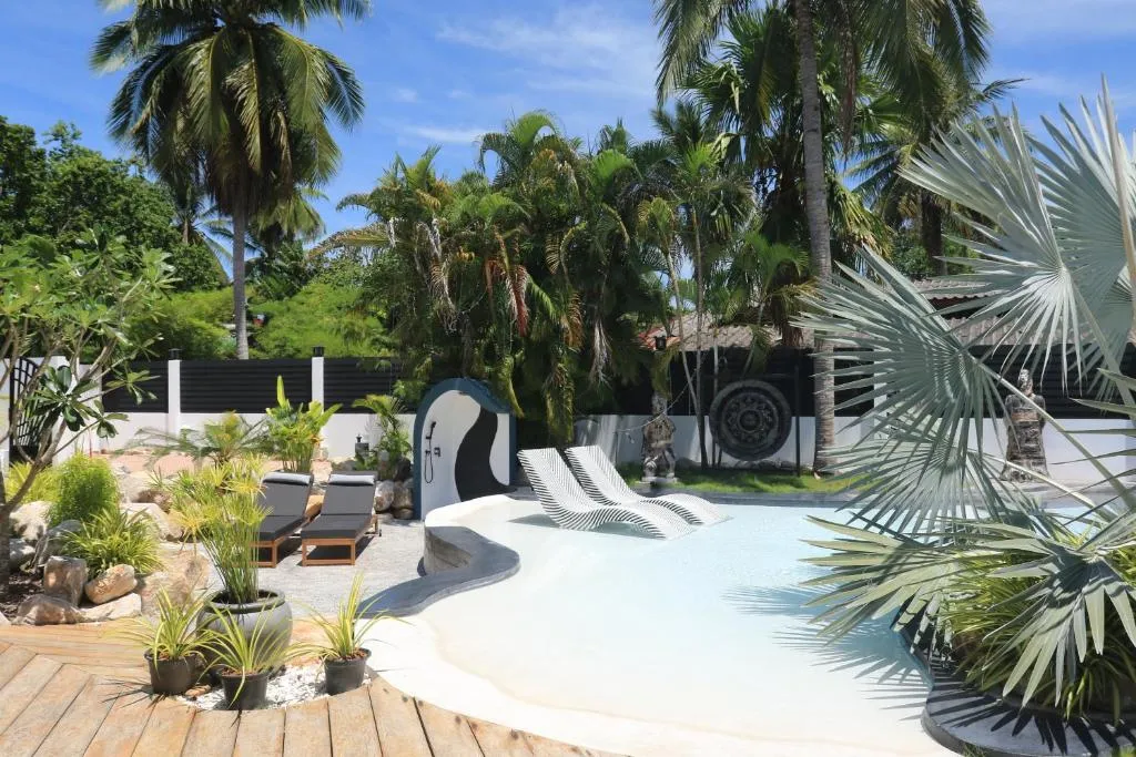 La Belle Vie - Boutique Hotel Adults Only, hotel in Baan Tai
