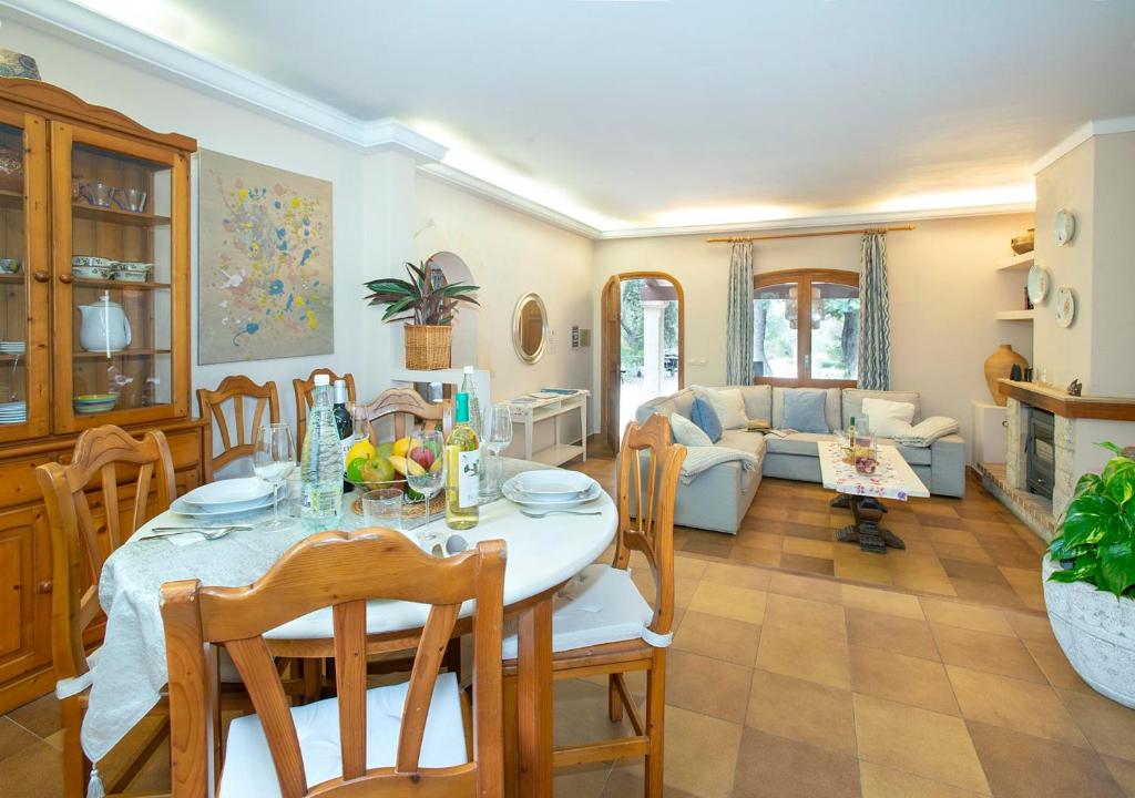 Villa Alzines - 4