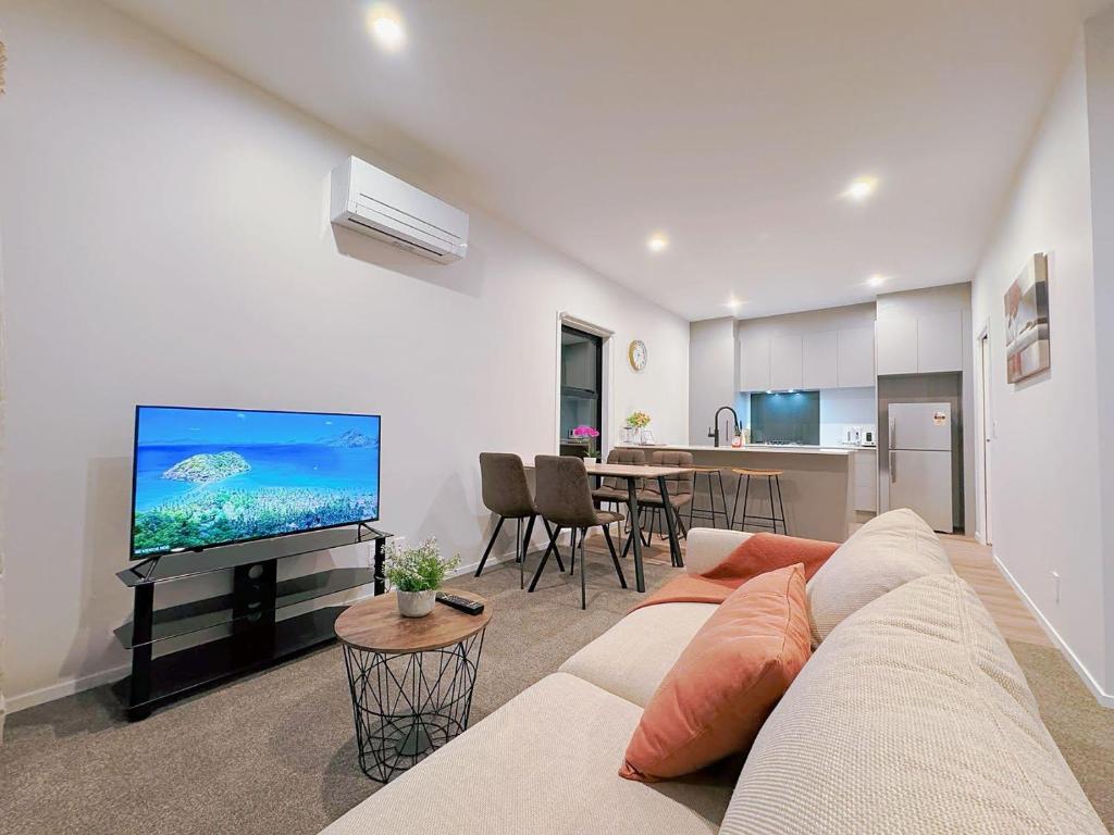 Modern & Stylish 3 Bedroom at lowerhutt, Lower Hutt