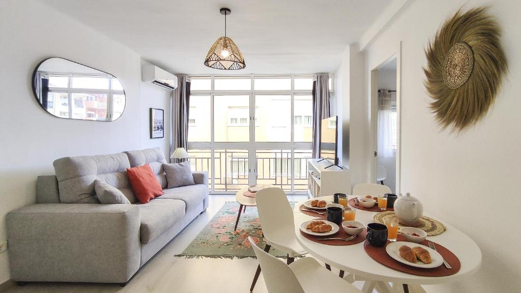 El Palo 5 by Pineapple Homes - 2