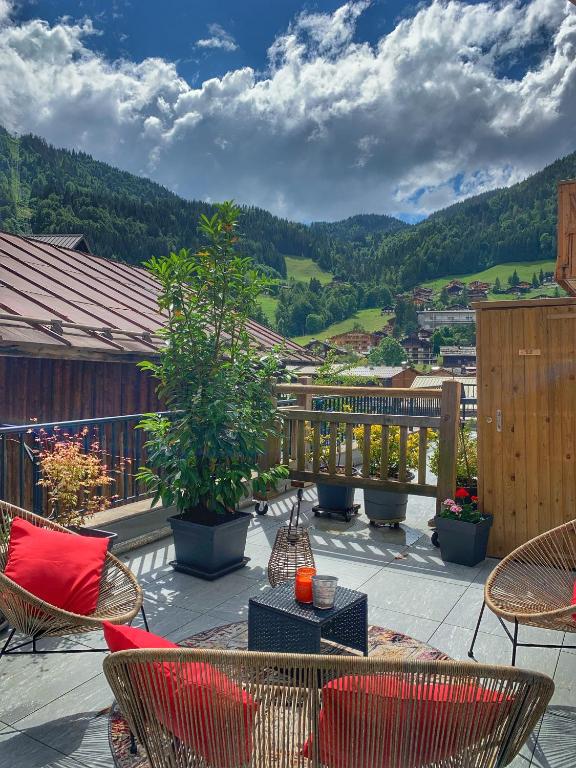 Nouveau et spacieux, Place de l'Eglise et terrasse privative - 2